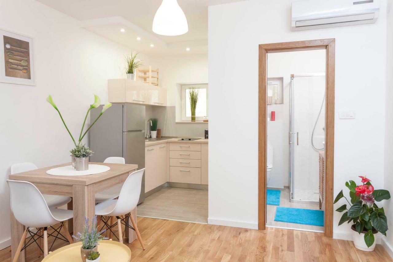 Apartment Mikula Makarska Bagian luar foto