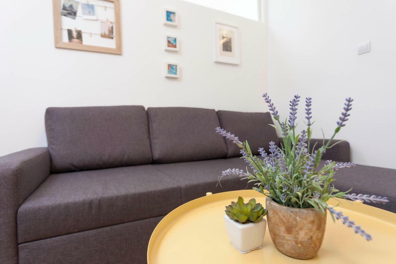 Apartment Mikula Makarska Bagian luar foto
