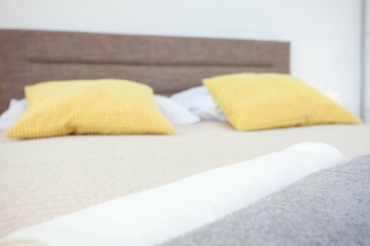Apartment Mikula Makarska Bagian luar foto