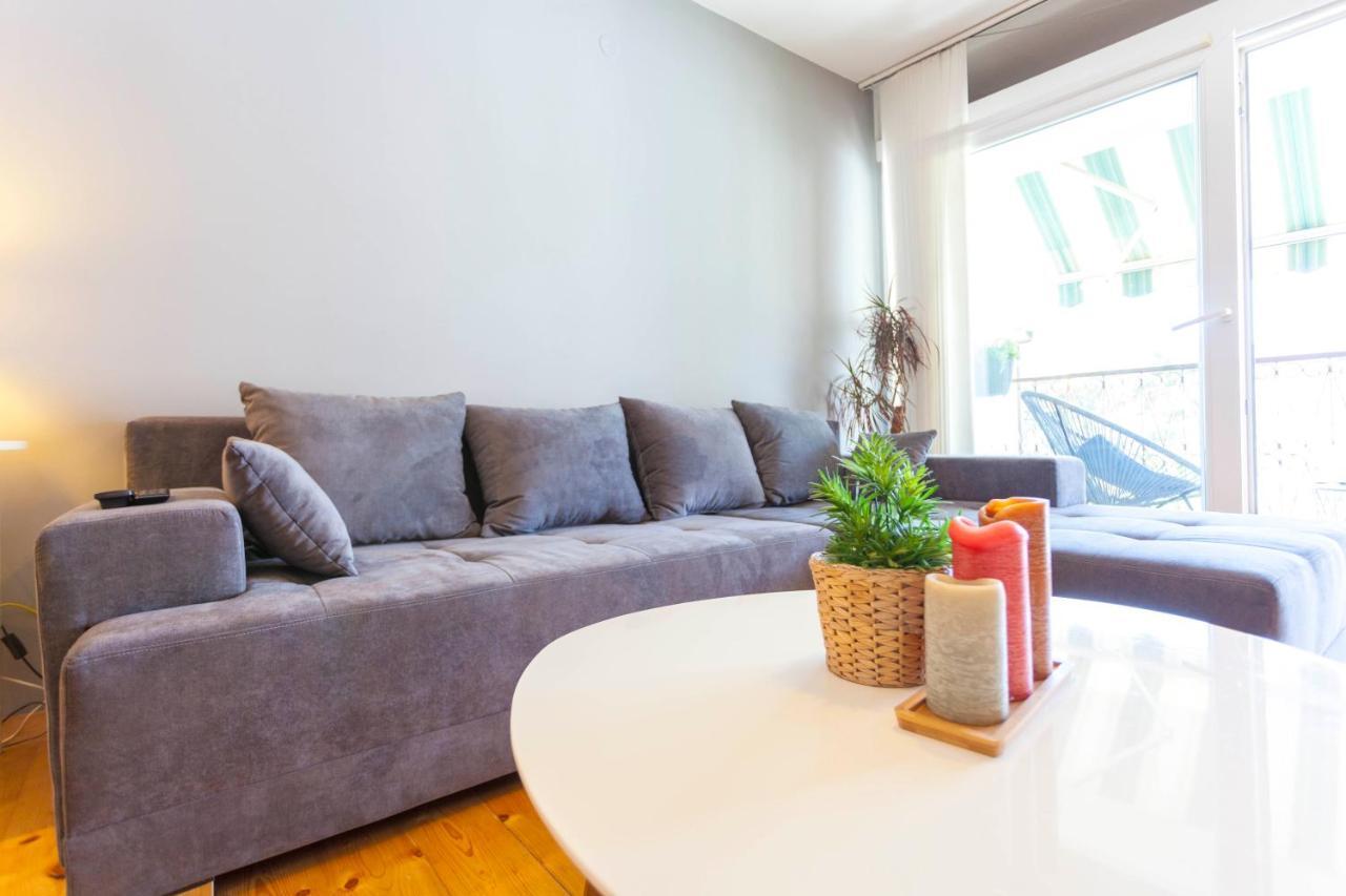 Apartment Mikula Makarska Bagian luar foto